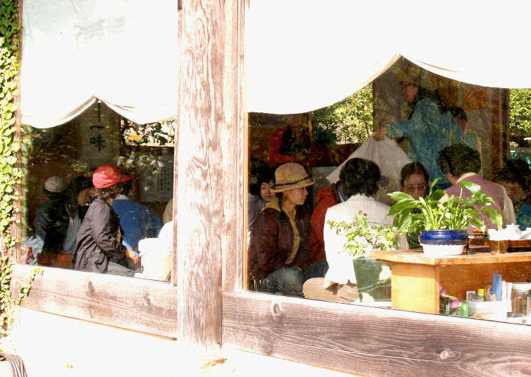 �̹����� Ŭ���ϸ� ������ ���� �� �ֽ��ϴ�.