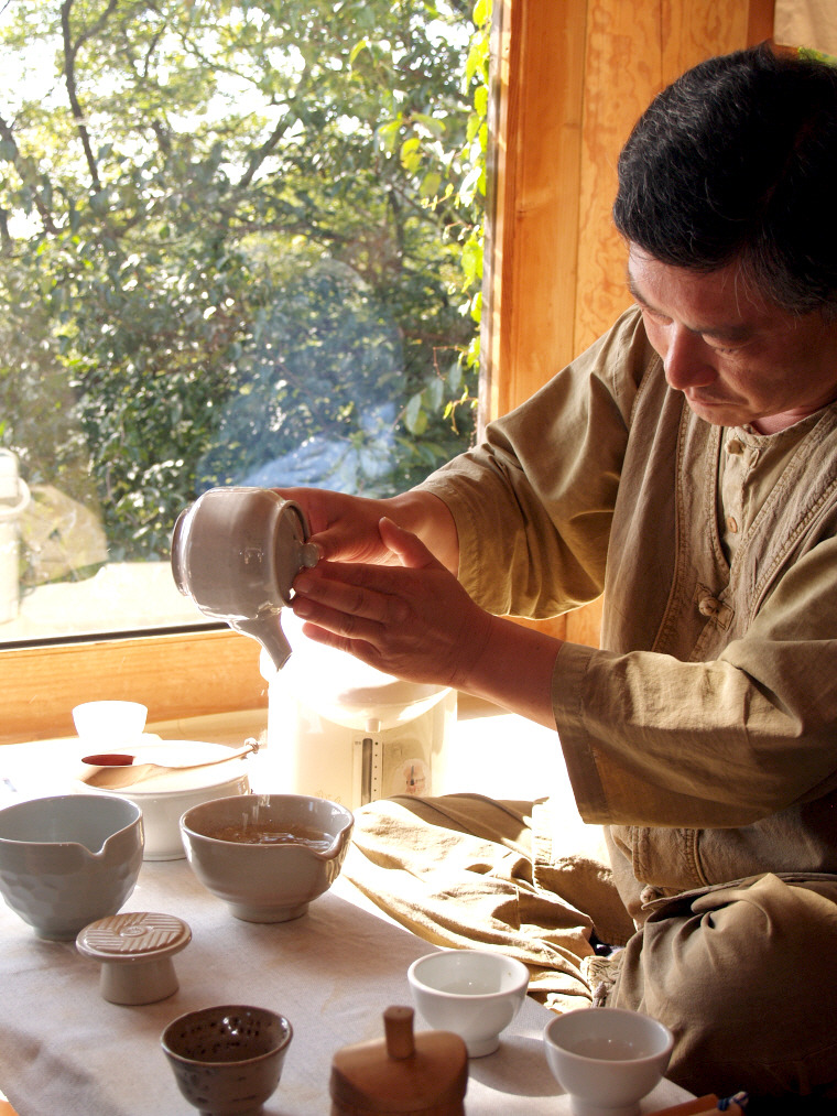 �̹����� Ŭ���ϸ� ������ ���� �� �ֽ��ϴ�.